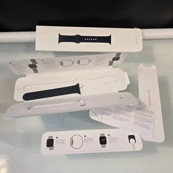 Apple Watch Sport Band PARTIAL Just 1 Piece Replacement - Picture 5 of 6
